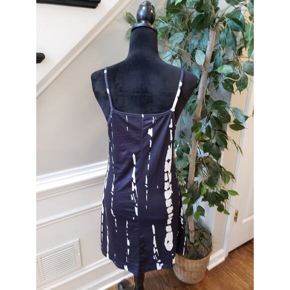 Women's Camisole Dress Medium Black Tie Dye Print Sleeveless Stretch Round Neck - Picture 4 of 11